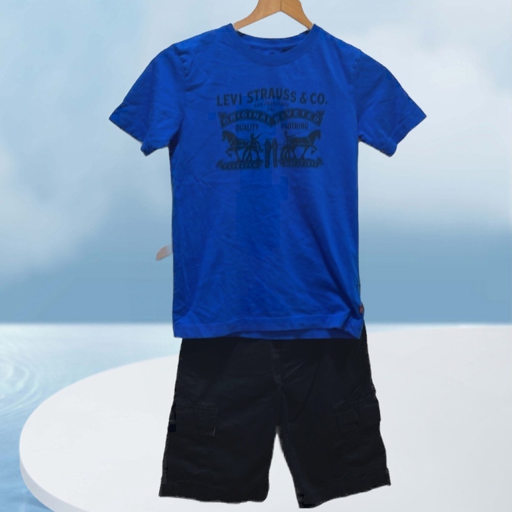 Levi's blue and black boys set size 10 GUC